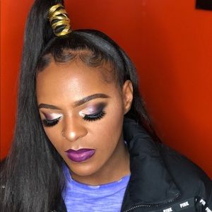 Meet your Posher, Zay